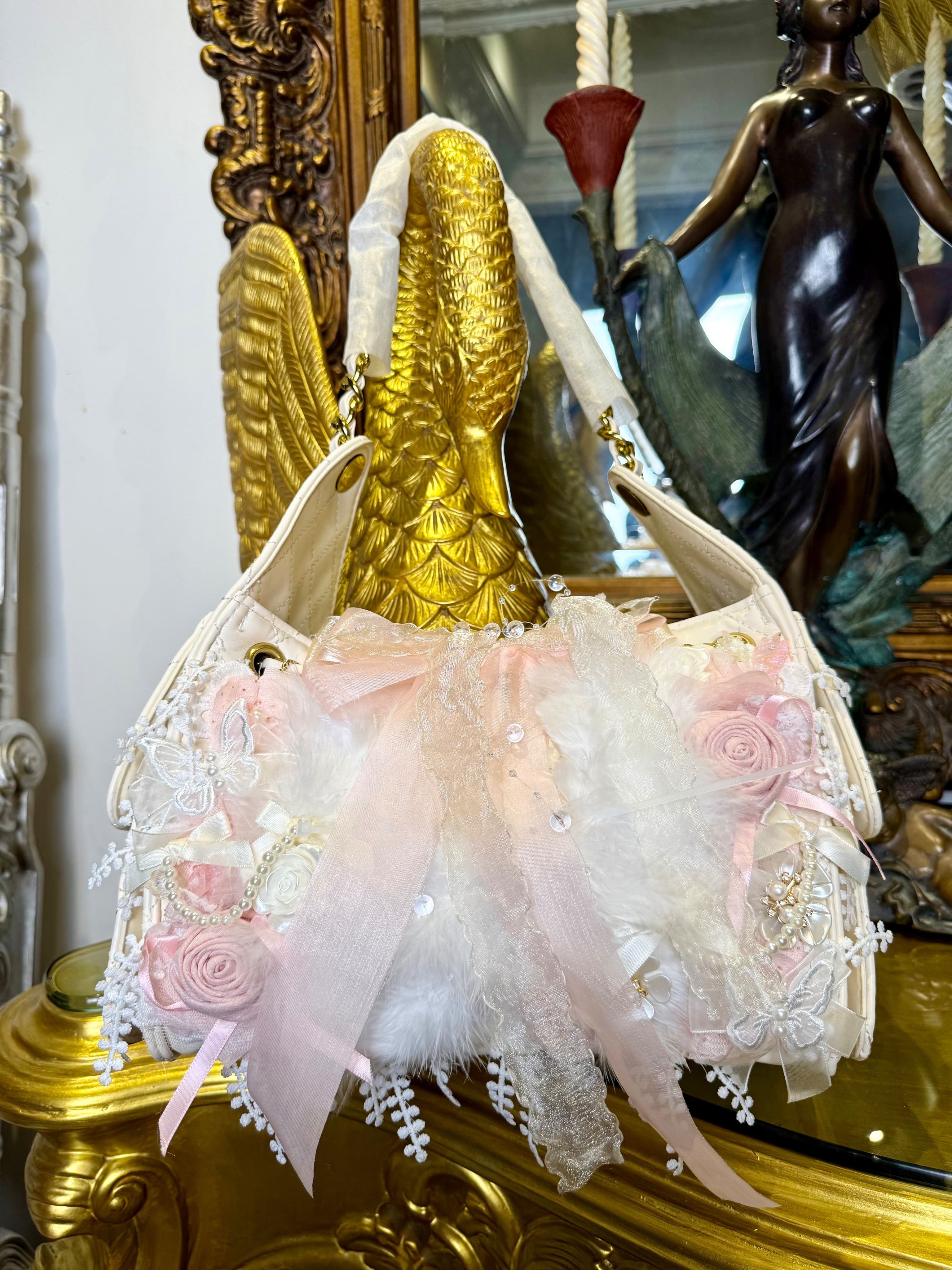 C25 White Pink Custom Base Series — image 1