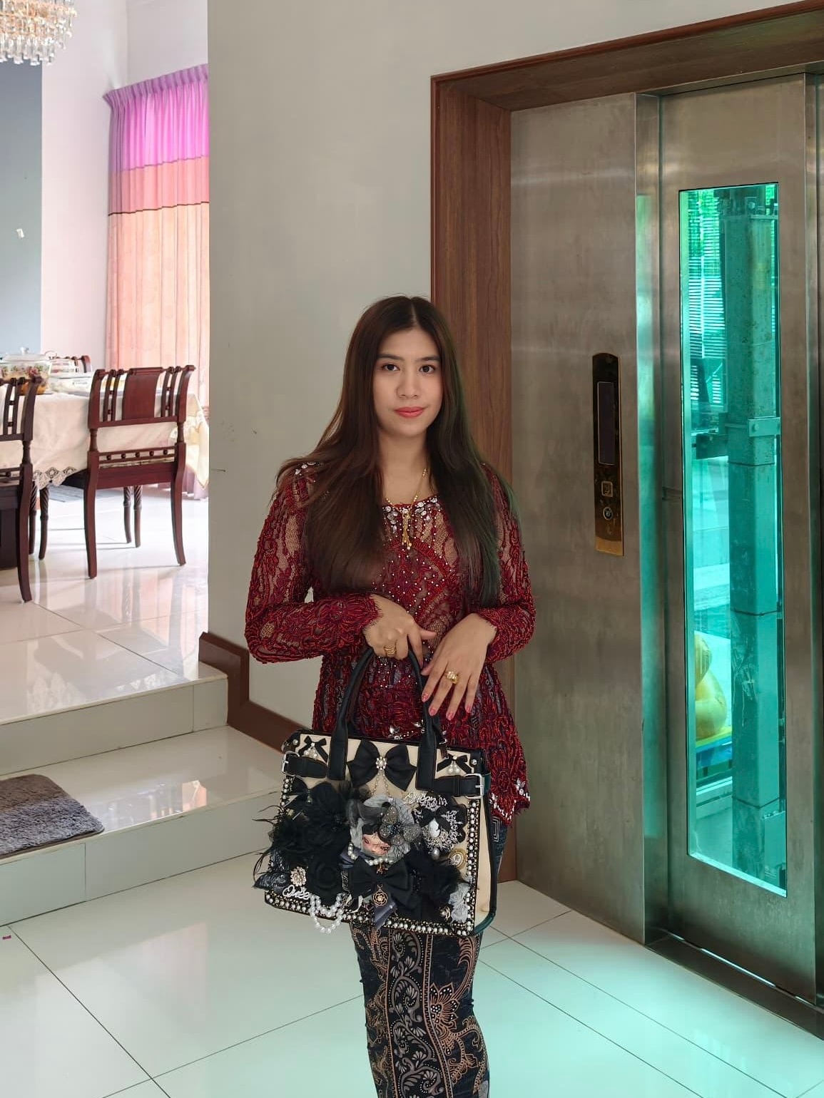 Laraa with their BooBoo Plush bag