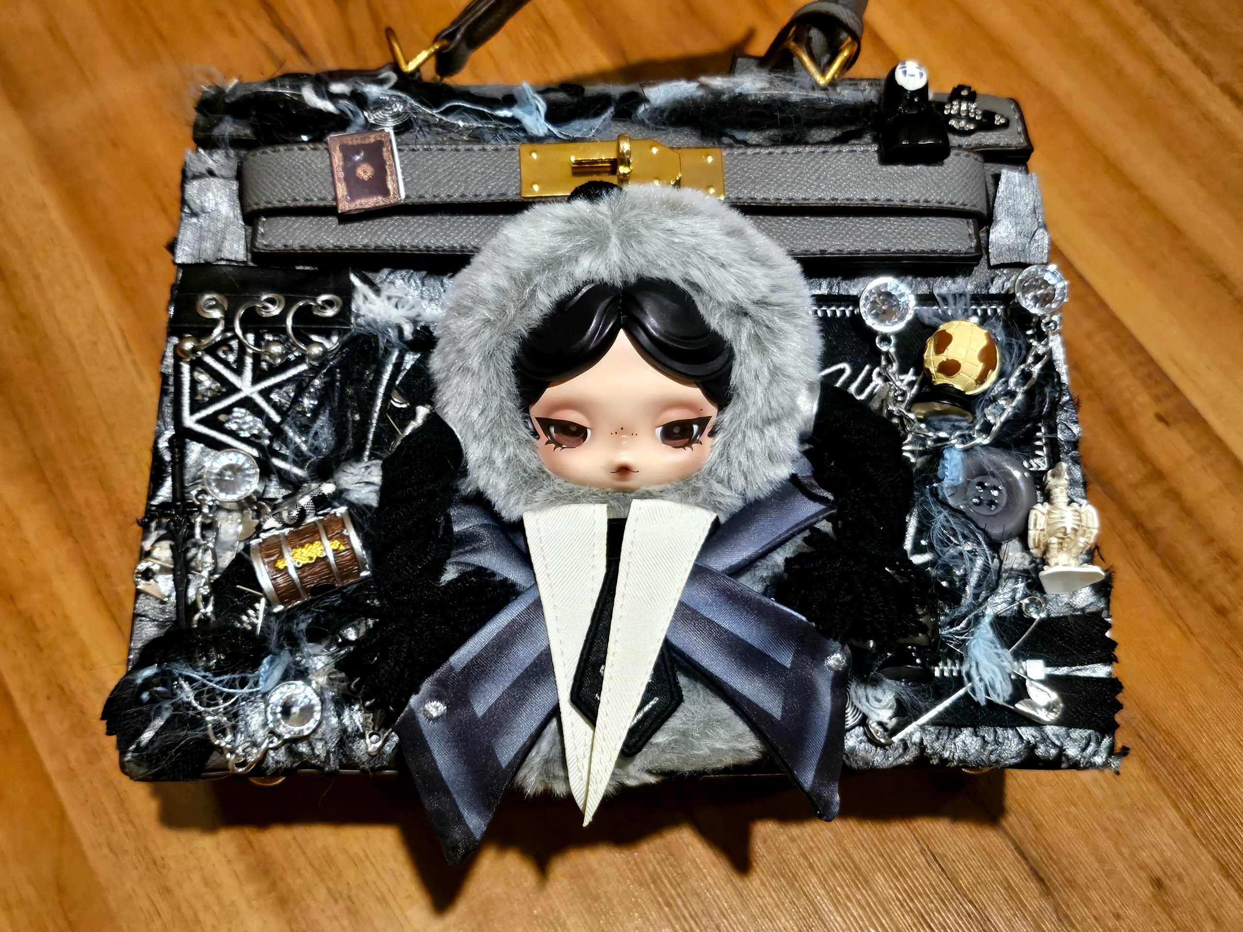 M with their BooBoo Plush bag